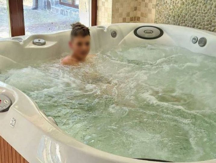 #493 Дом посуточно с бассейном Киевская область — фото 1