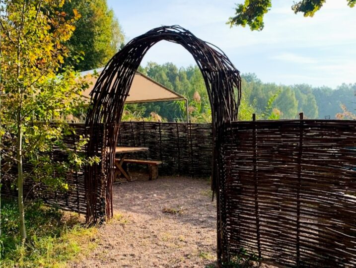 #32 Коттедж у озера на сутки Киевская область — фото 23