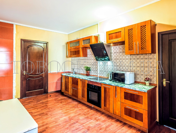 #484-2 Вилла на сутки с бассейном Софиевская Борщаговка — фото 8