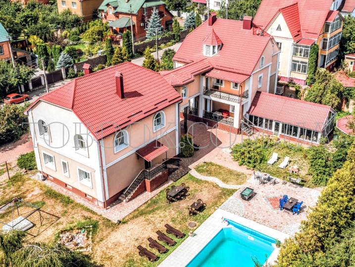 #484-1 Дом на сутки с бассейном Борщаговка — фото 32
